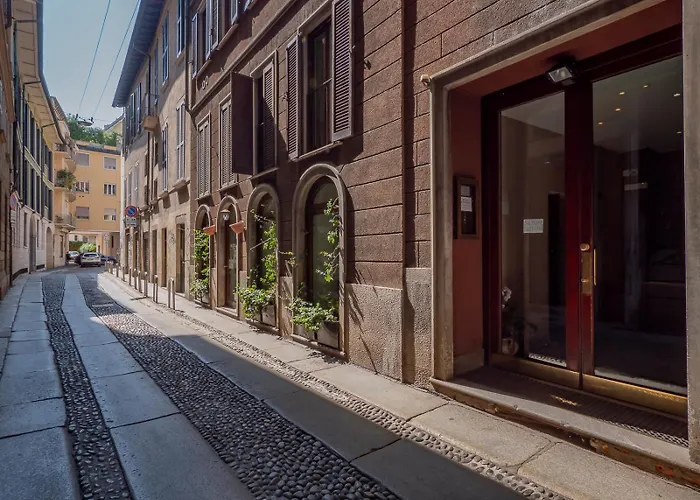 Disciplini Duplex Apartment